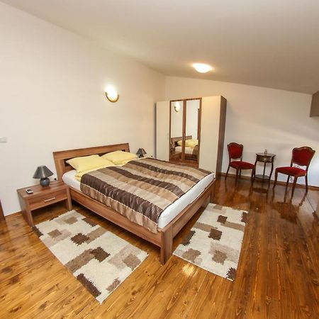 סראייבו Apartments Cyrano 1&2 מראה חיצוני תמונה