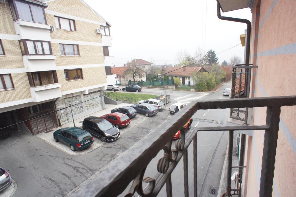 סראייבו Apartments Cyrano 1&2 חדר תמונה